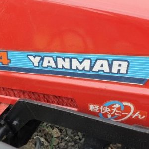 foto 4x4 malotraktor 500kg diesel HP15 nakladač čelní nosič lopata Yanmar